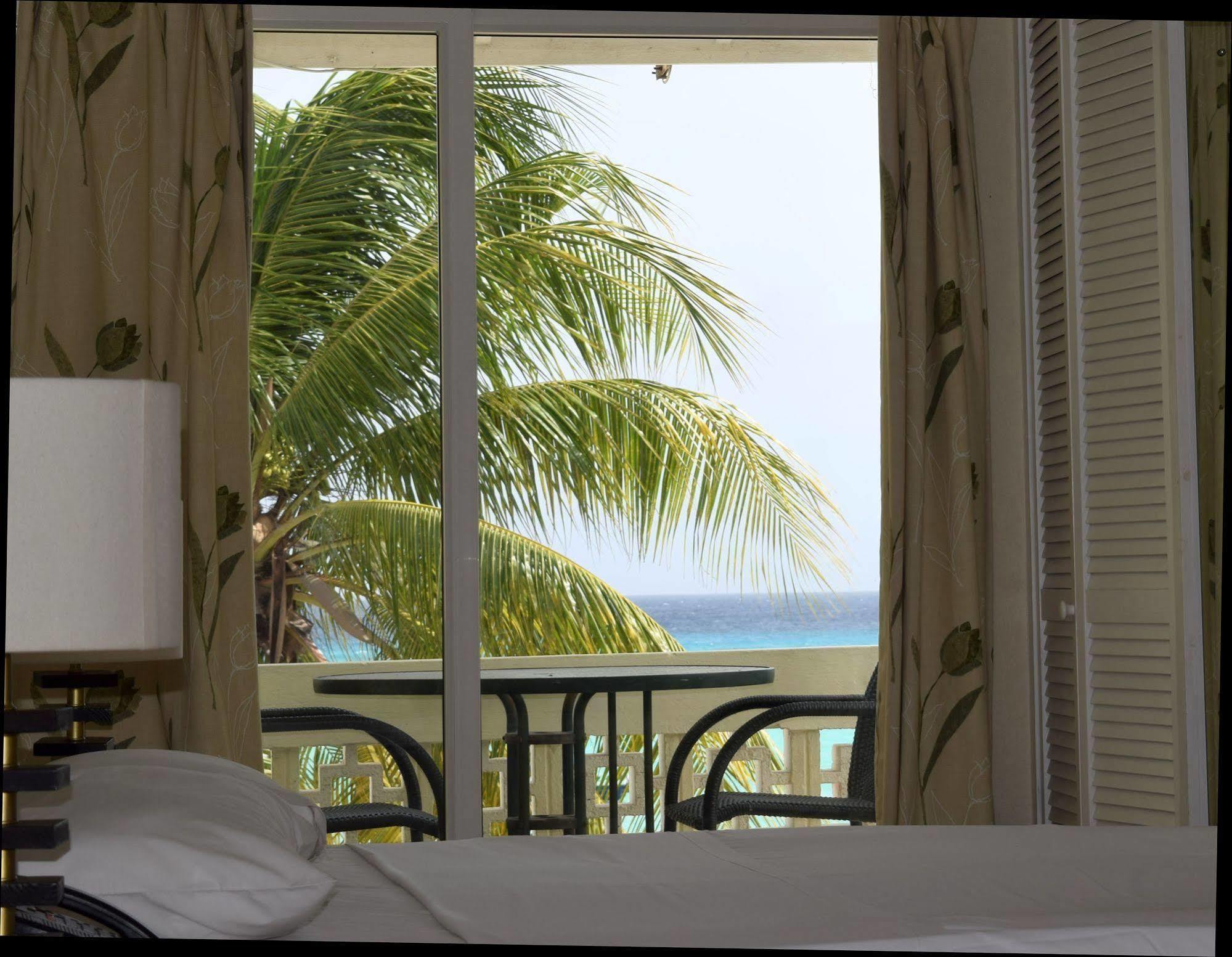 Chateau Blanc Apartments On Sea كرايست تشيرش المظهر الخارجي الصورة