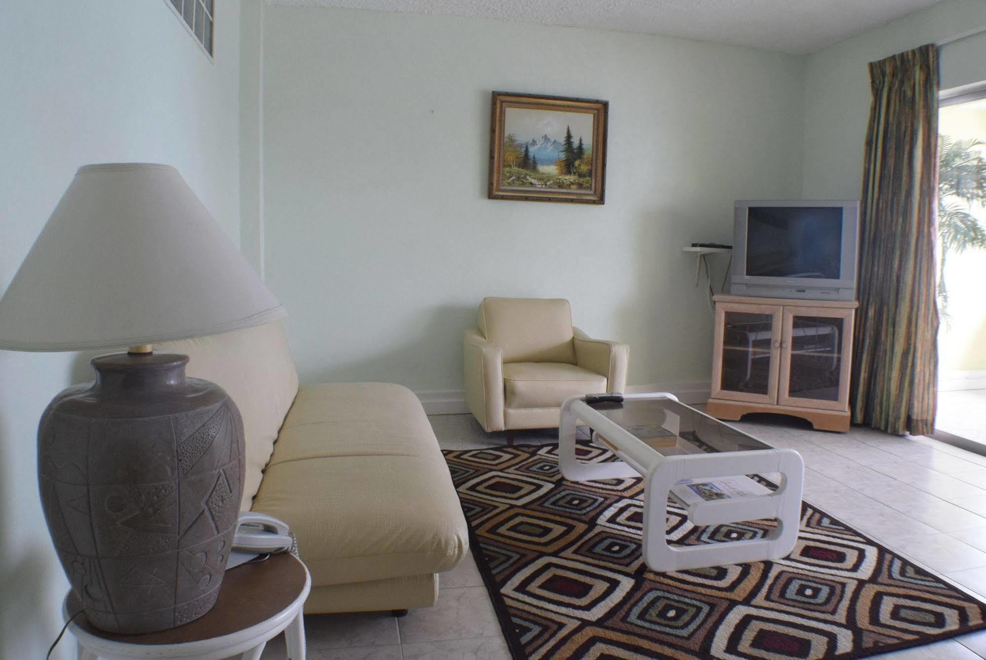 Chateau Blanc Apartments On Sea كرايست تشيرش المظهر الخارجي الصورة