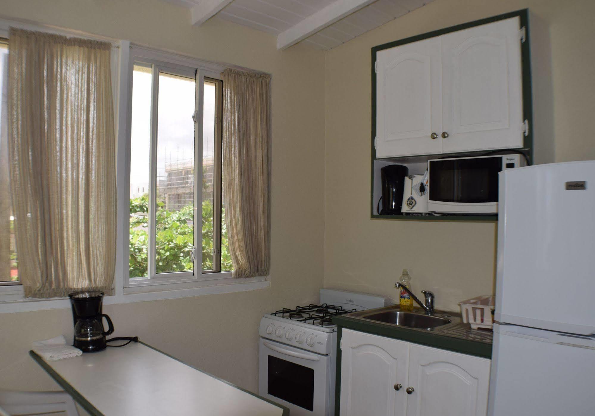 Chateau Blanc Apartments On Sea كرايست تشيرش المظهر الخارجي الصورة