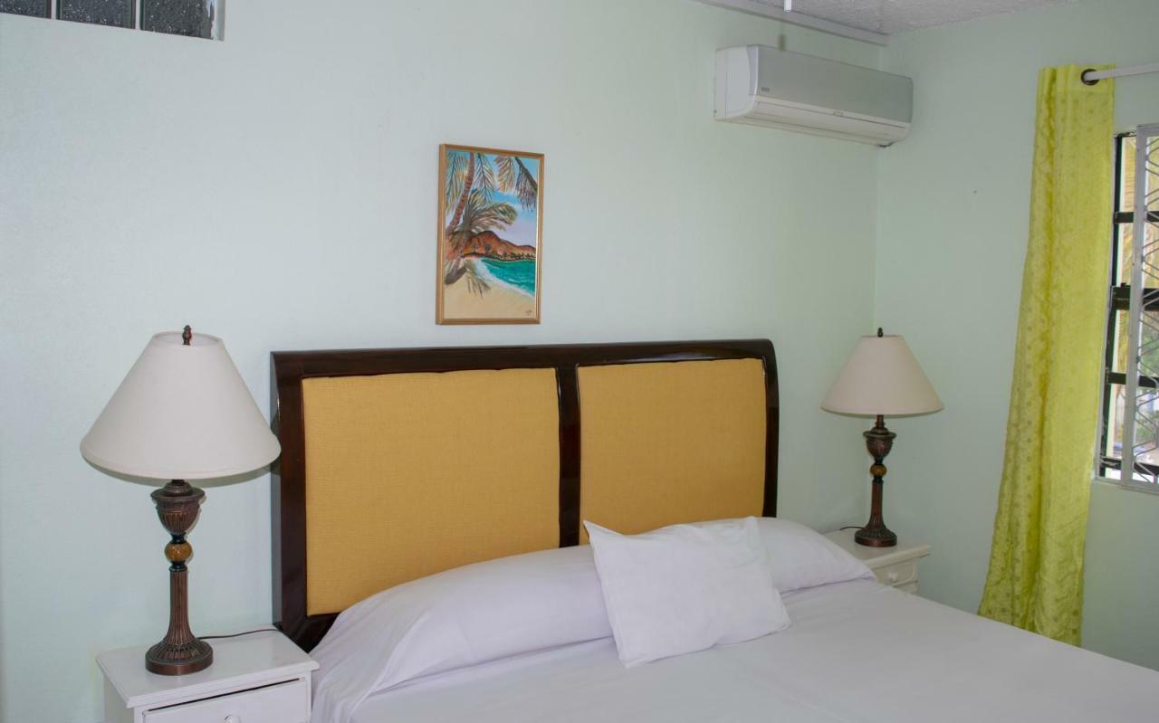 Chateau Blanc Apartments On Sea كرايست تشيرش المظهر الخارجي الصورة